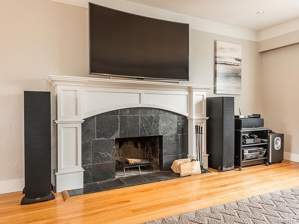 3913 Ansell Rd, Saanich