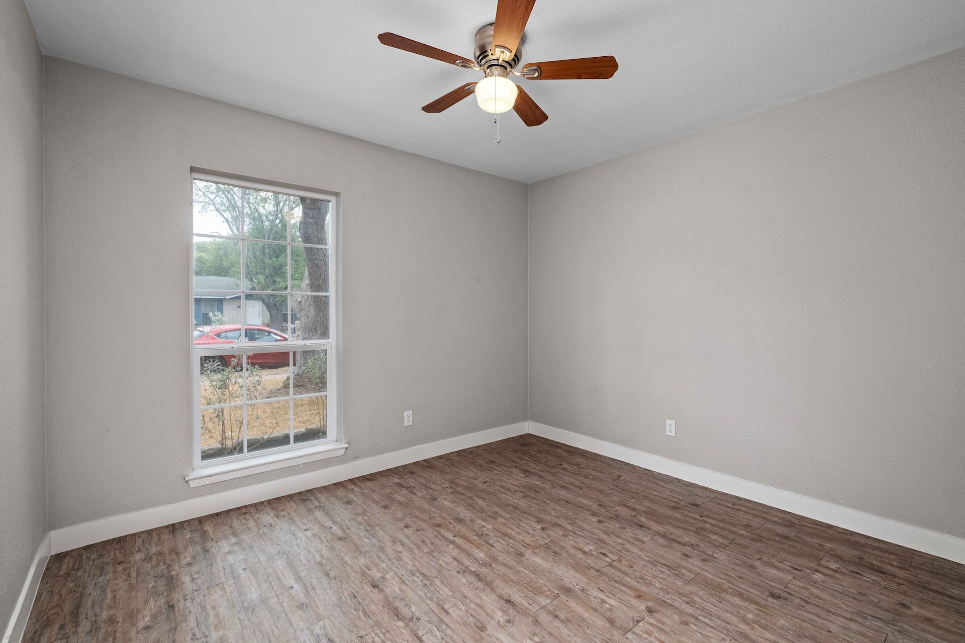 4906 Brassiewood Dr, Austin, Texas 78744