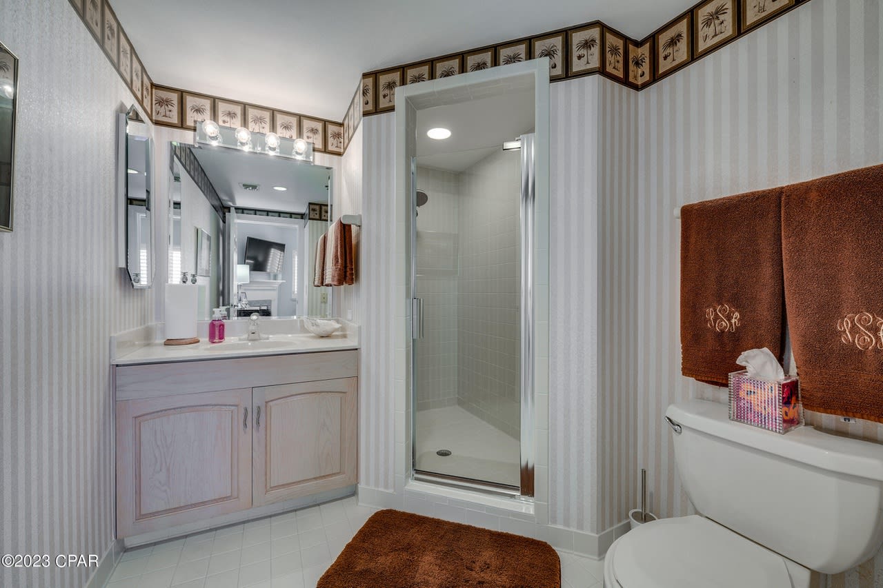 6323 THOMAS Drive Unit 802A