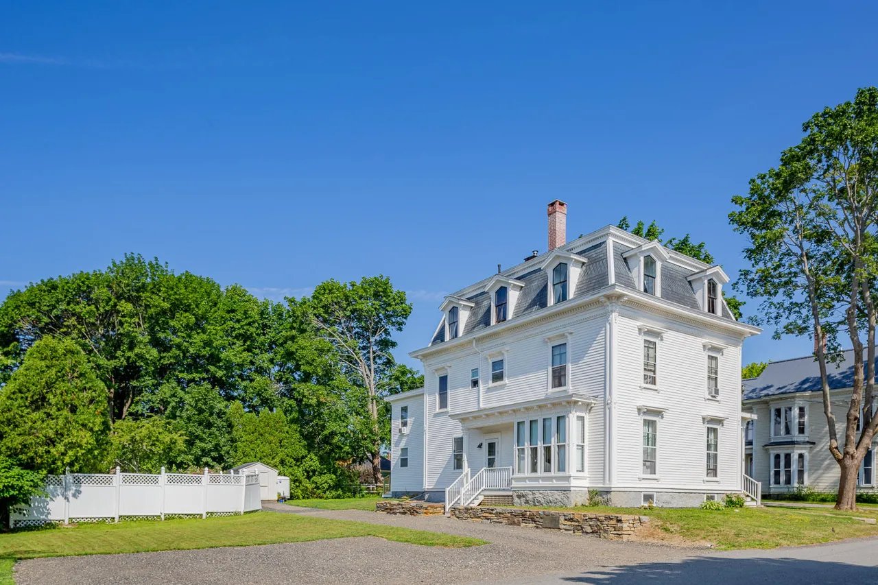 Home for Sale – 10 Claremont Street, Rockland ME
