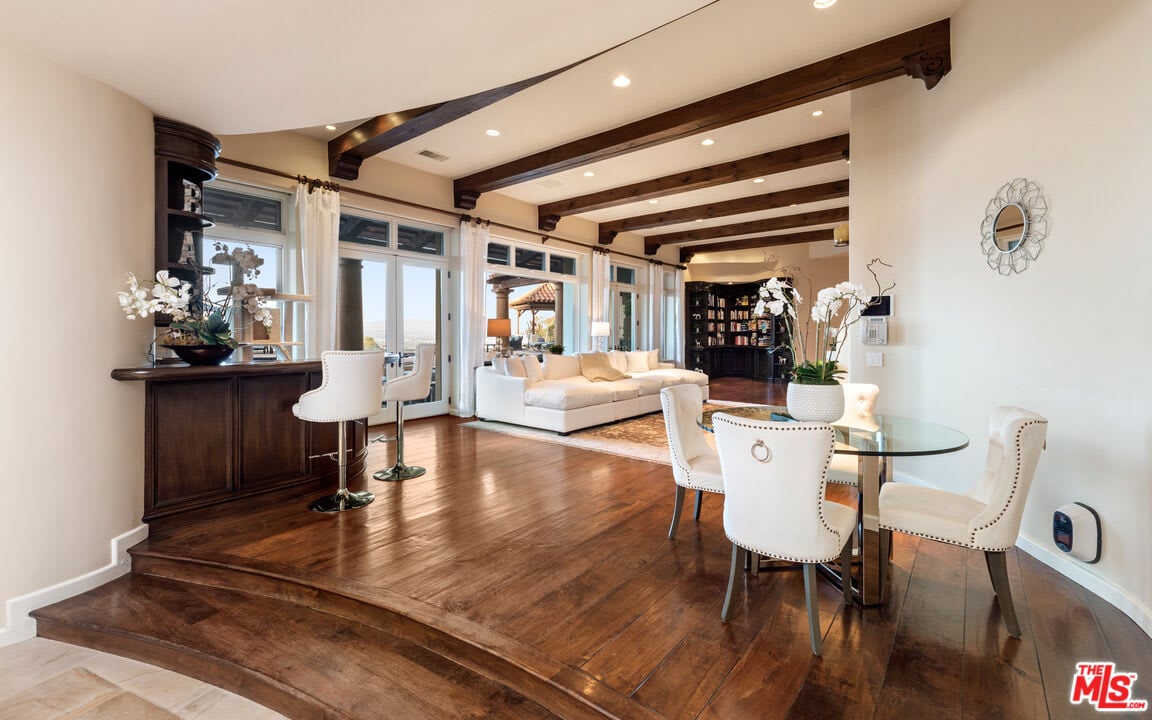 Eminence Heights