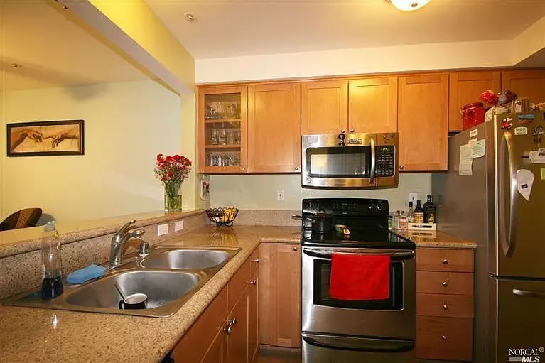205 Enterprise Dr