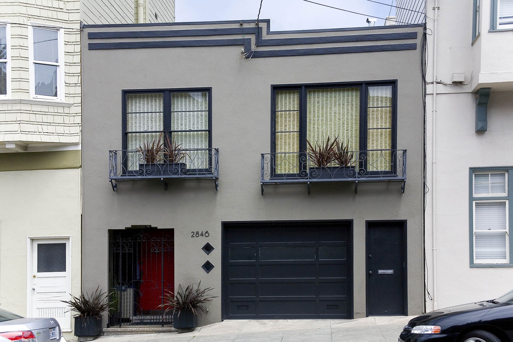 2846 Baker Street