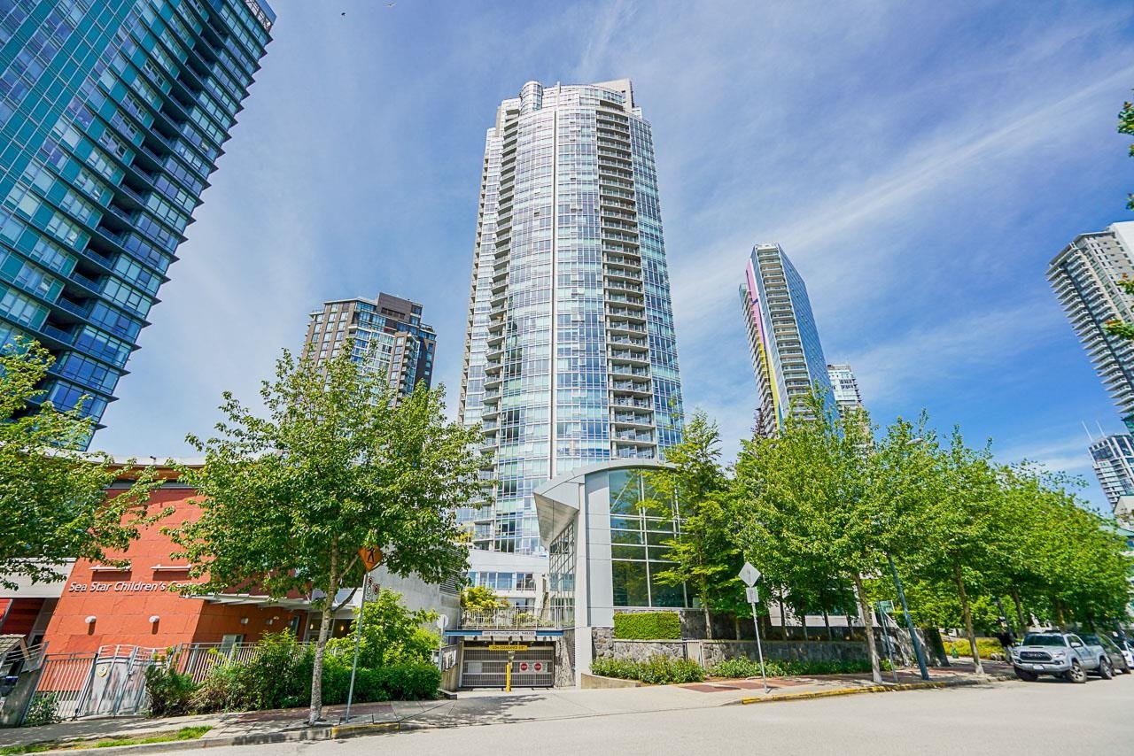 3001-1408 Strathmore Mews