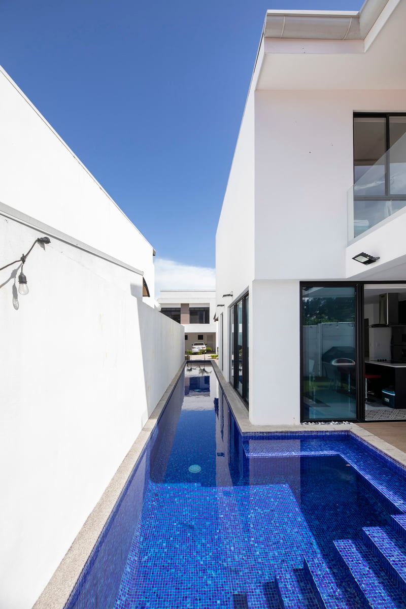 Private Pool Turnkey Condo, Santa Ana, San Jose