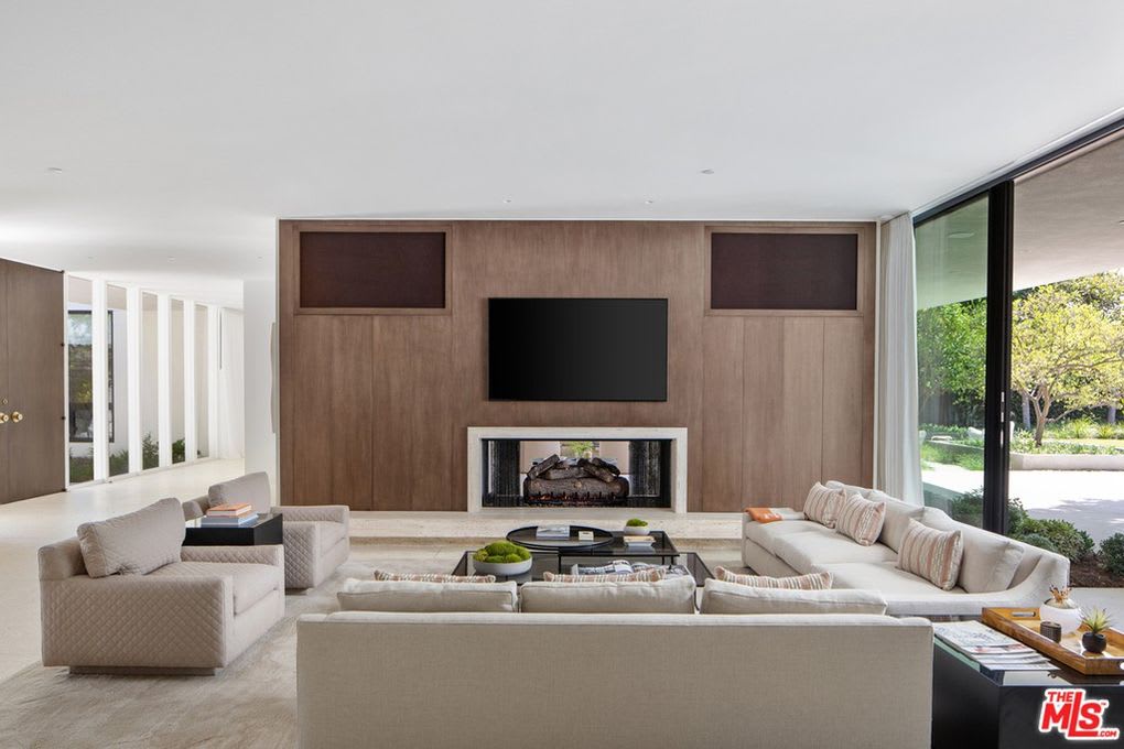 Grandeur Heights