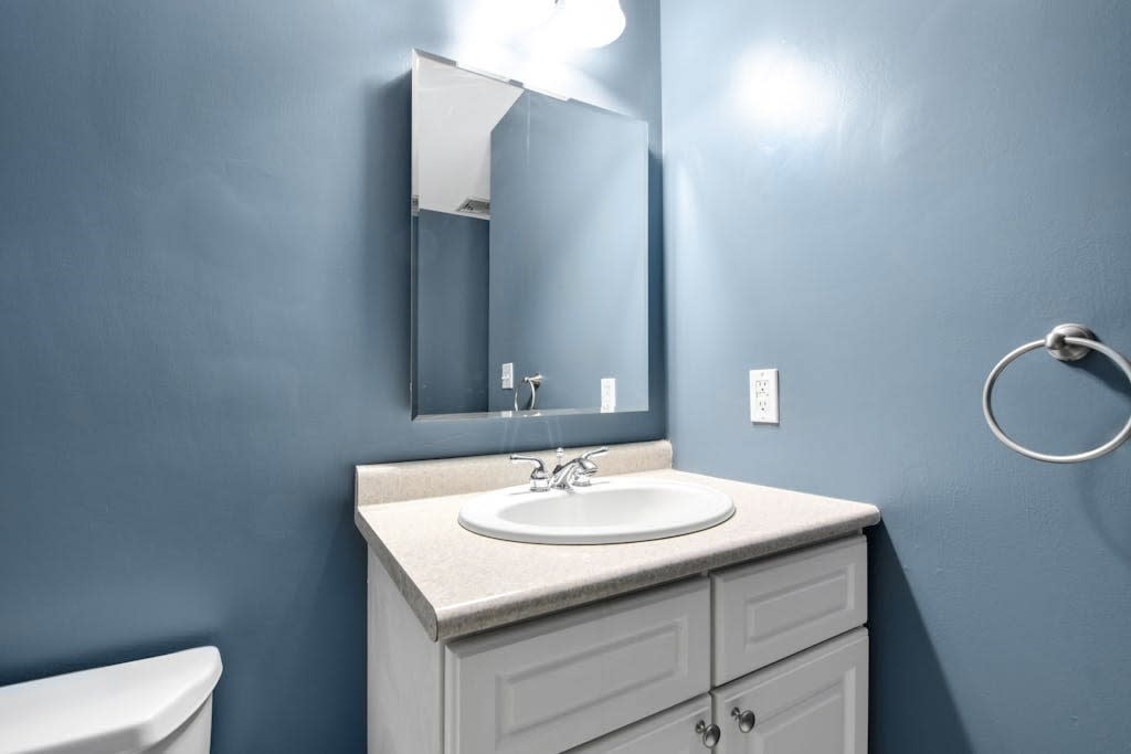37 Millyard Amesbury Ma, #107