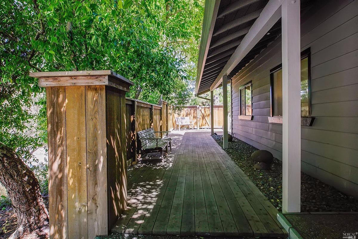 87 Santa Maria Dr