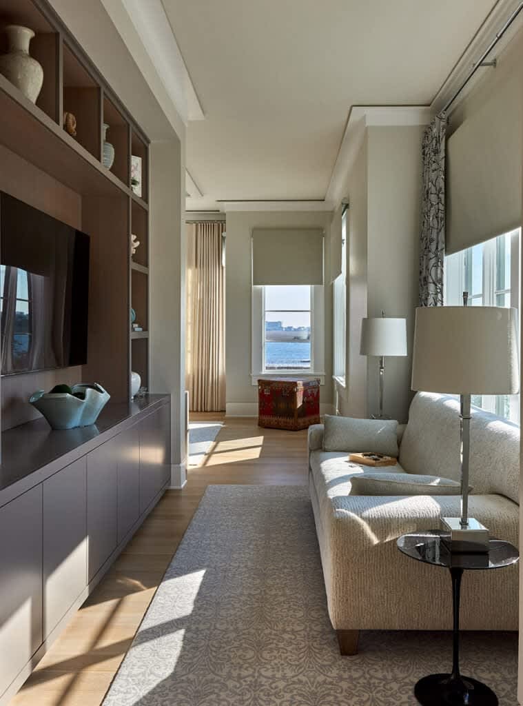 House Tour: Contemporary Coastal