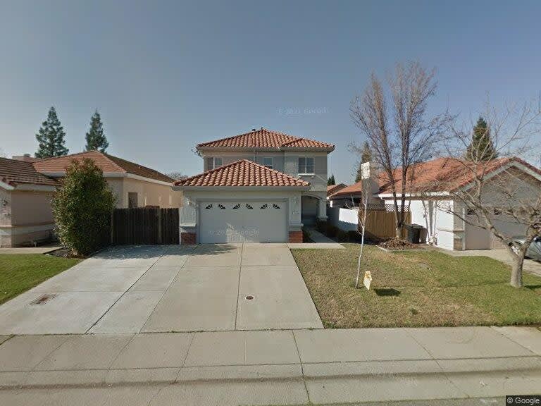 108 Grantham Ct