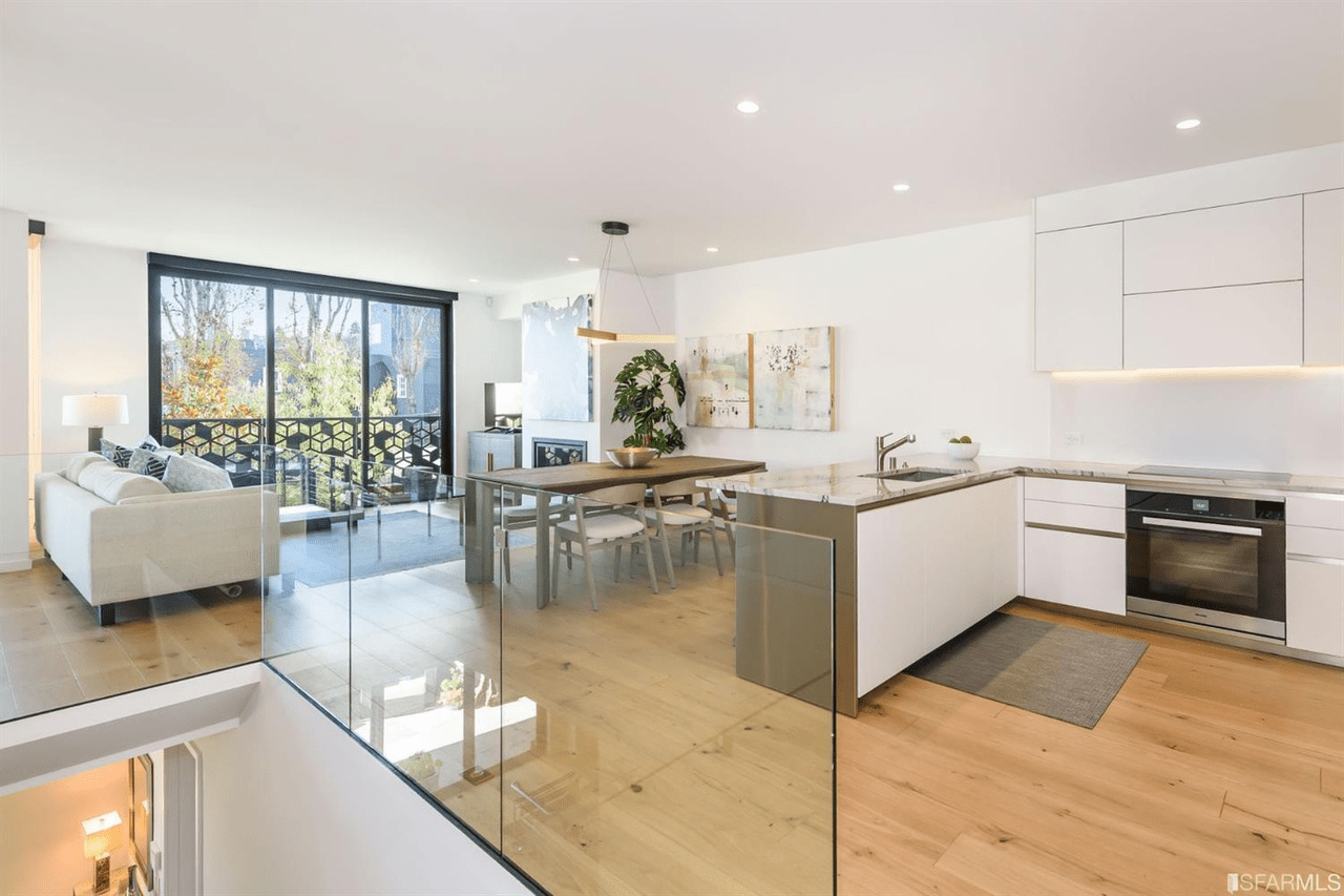 540 De Haro Street Unit: 205