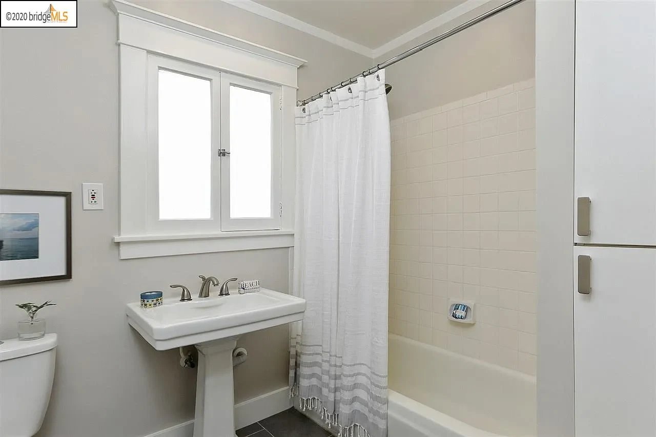 2014 Acton St
