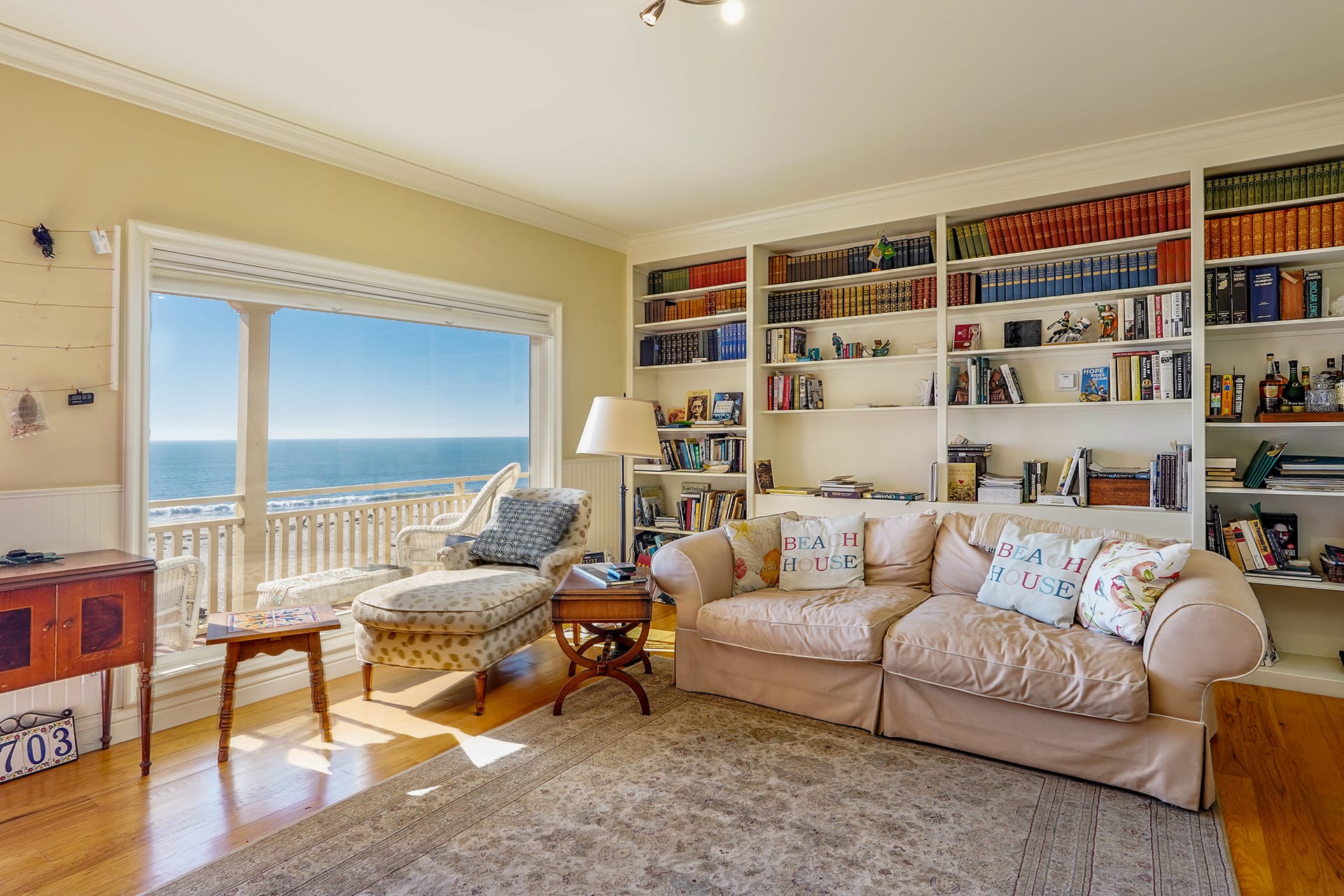 Santa Cruz Beach Living - 1703 E Cliff Dr