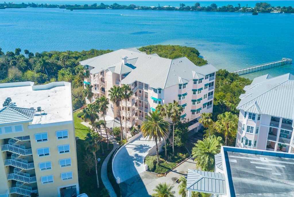 242 HIDDEN BAY DRIVE Unit 504