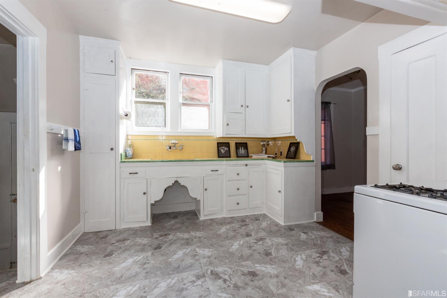 37 Miraloma Dr