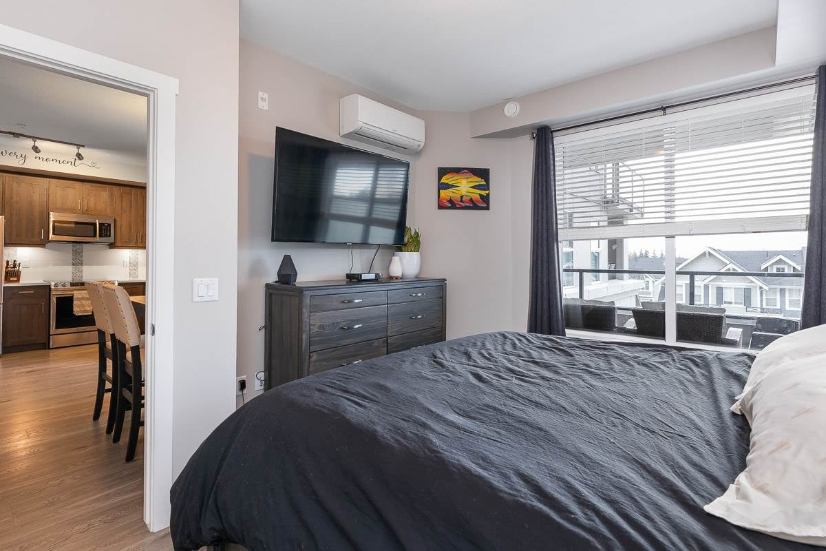 208-20826 72 Ave