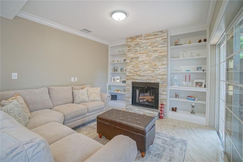 5171 NE 18th Ter