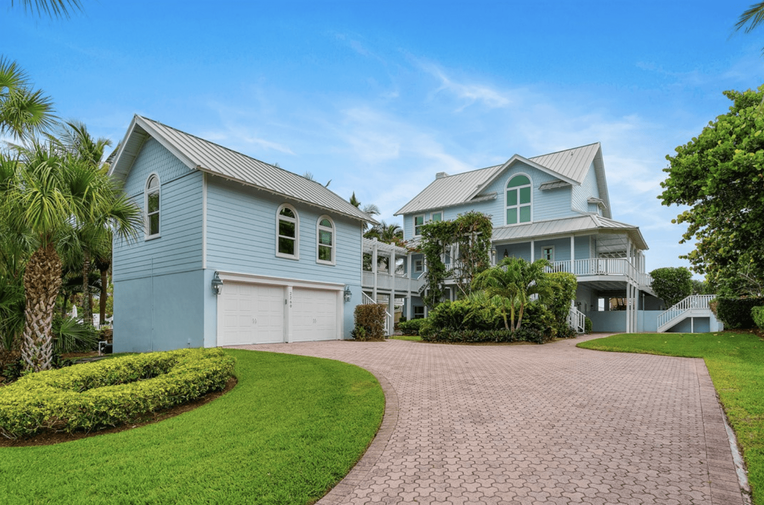 2260 Sanderling Ln