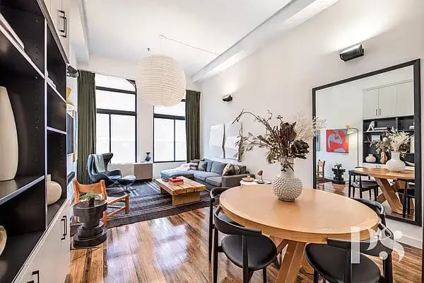 67 East 11th Street Unit: 517