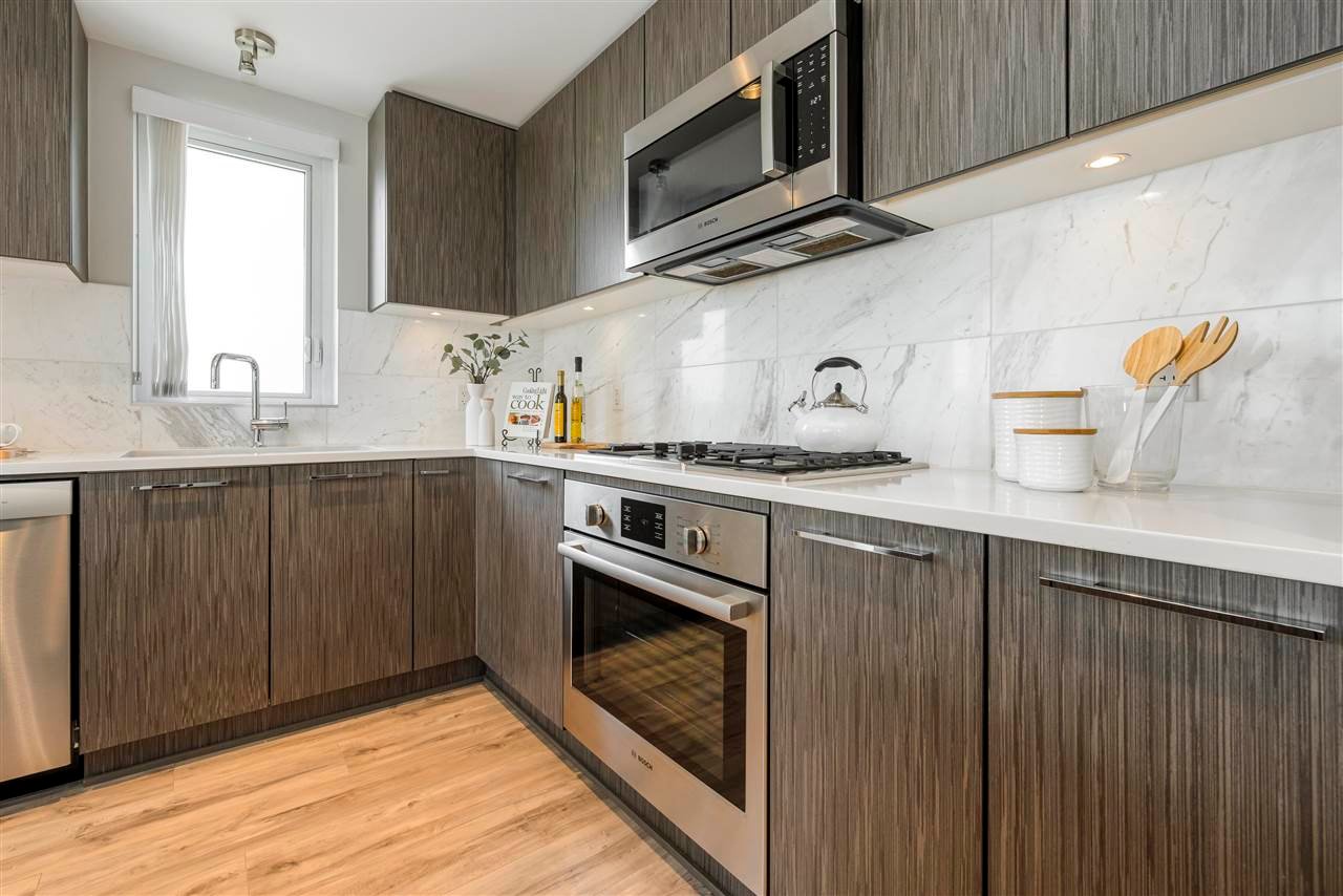 205-3281 E Kent Ave North Ave