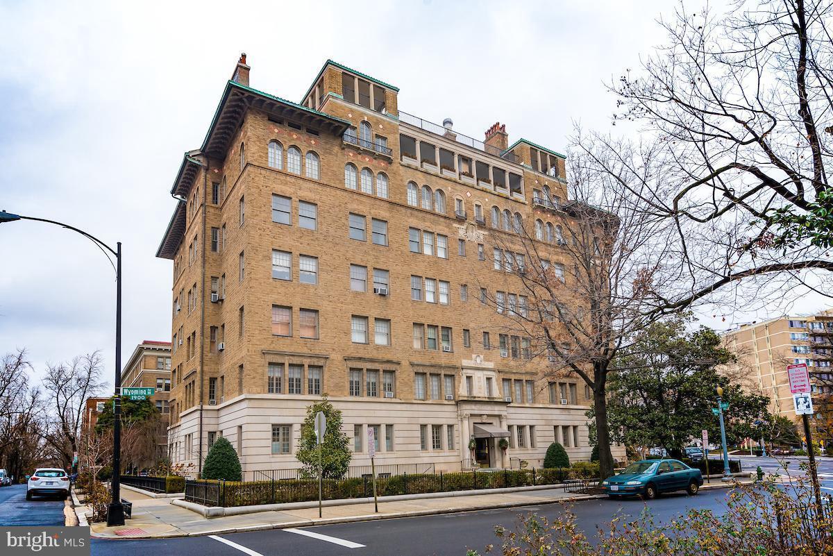 1901 Wyoming Ave NW #21