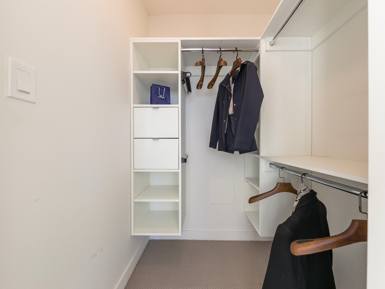 706-13696 100 Avenue, Surrey