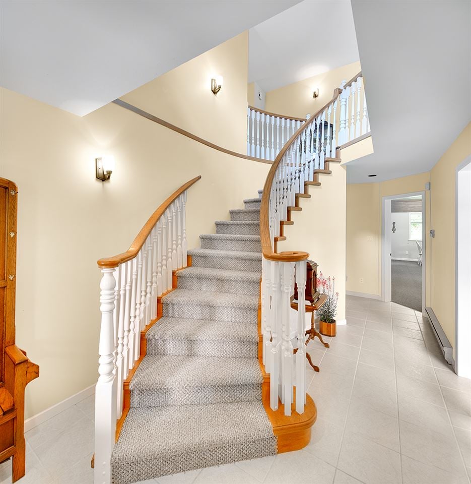 1573 Eagle Run Dr