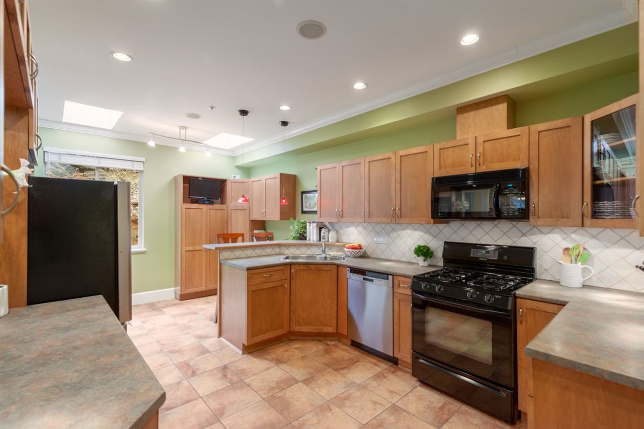 3131 Sunnyhurst Rd