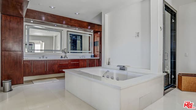 Lodge Villa