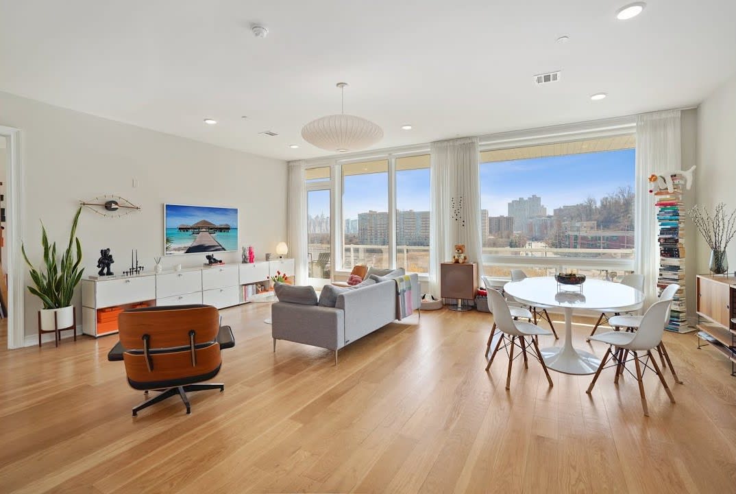 3 Somerset Lane #502, Edgewater | Exceptional Corner unit with NYC Views