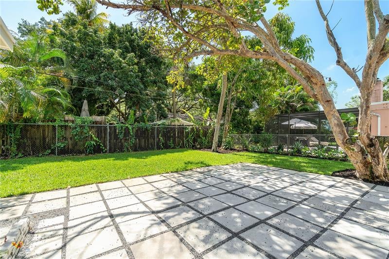 1426 SW 16th Ter
