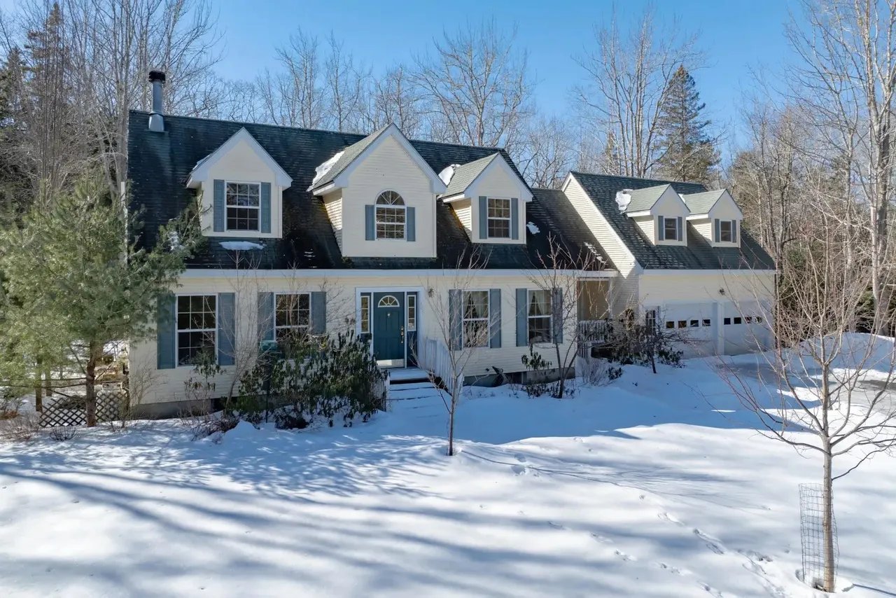 New Listing! 128 Oak Hill Road, Mount Desert, ME 04660 – $875,000