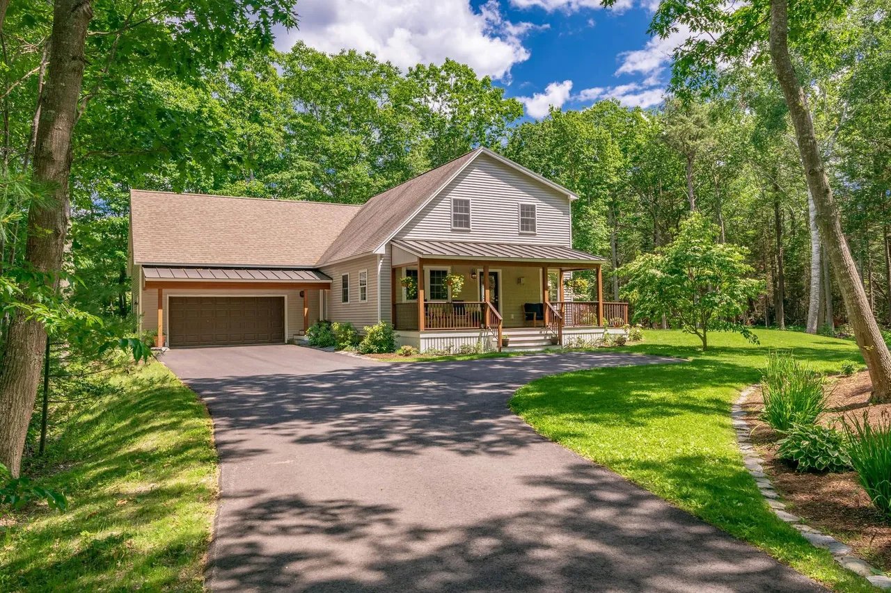 Home for Sale – 16 Briarwood Lane, Kennebunkport, ME – $849,000