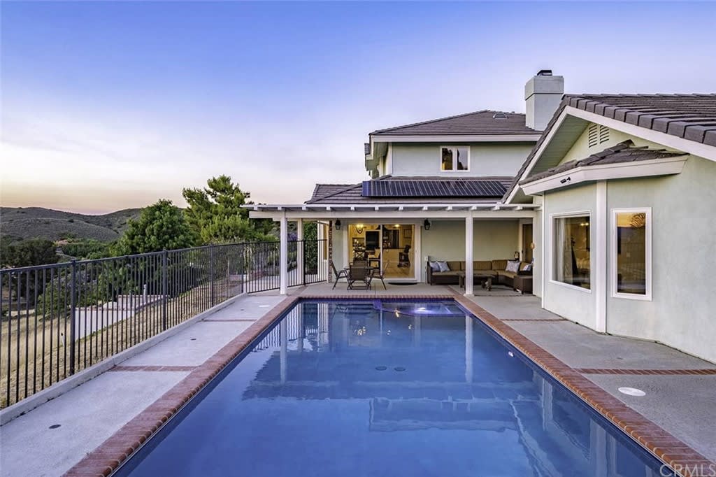 40148 Sierra Maria Rd