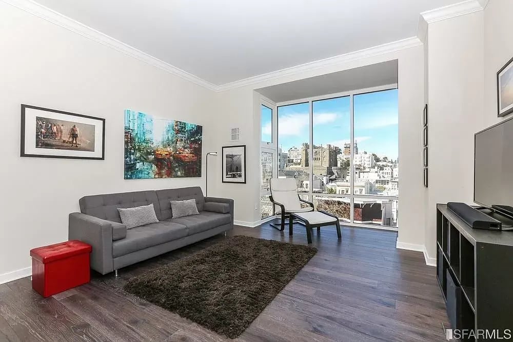 1483 Sutter St, #811