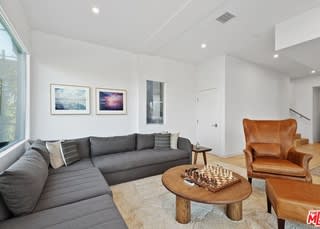 507 Orlando Ave, Unit 301