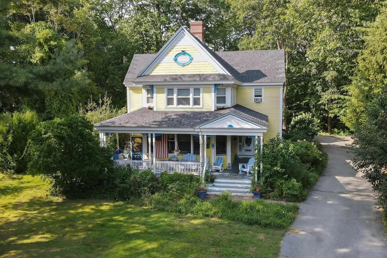 Coming Soon: 106 Village Brook, Yarmouth, ME 04096 – $1,100,000