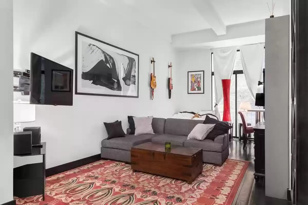 254 Park Ave S Apt 5R