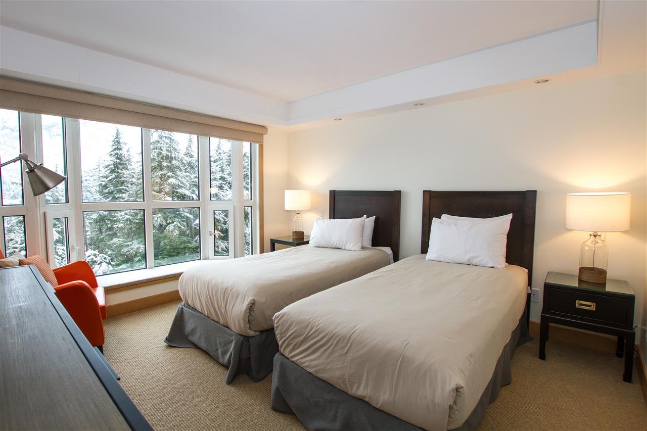 504-4557 Blackcomb Wy