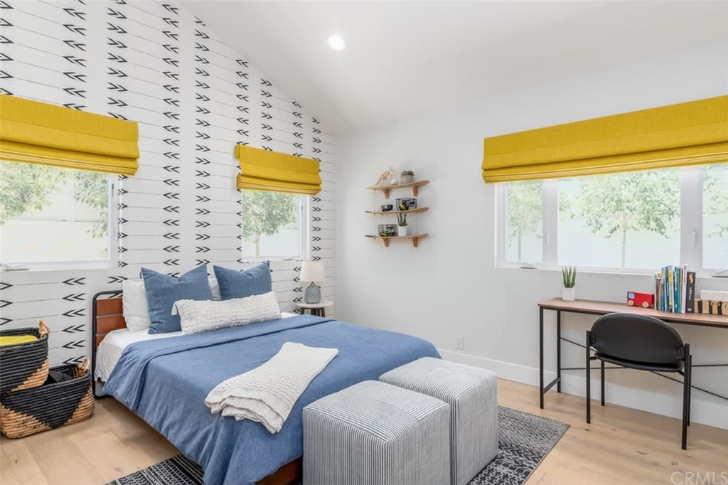 325 23rd Street