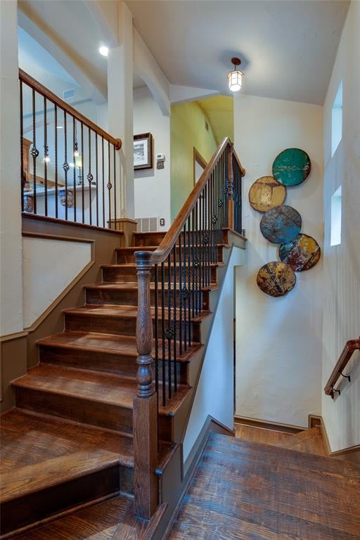 2907 Peninsula Dr