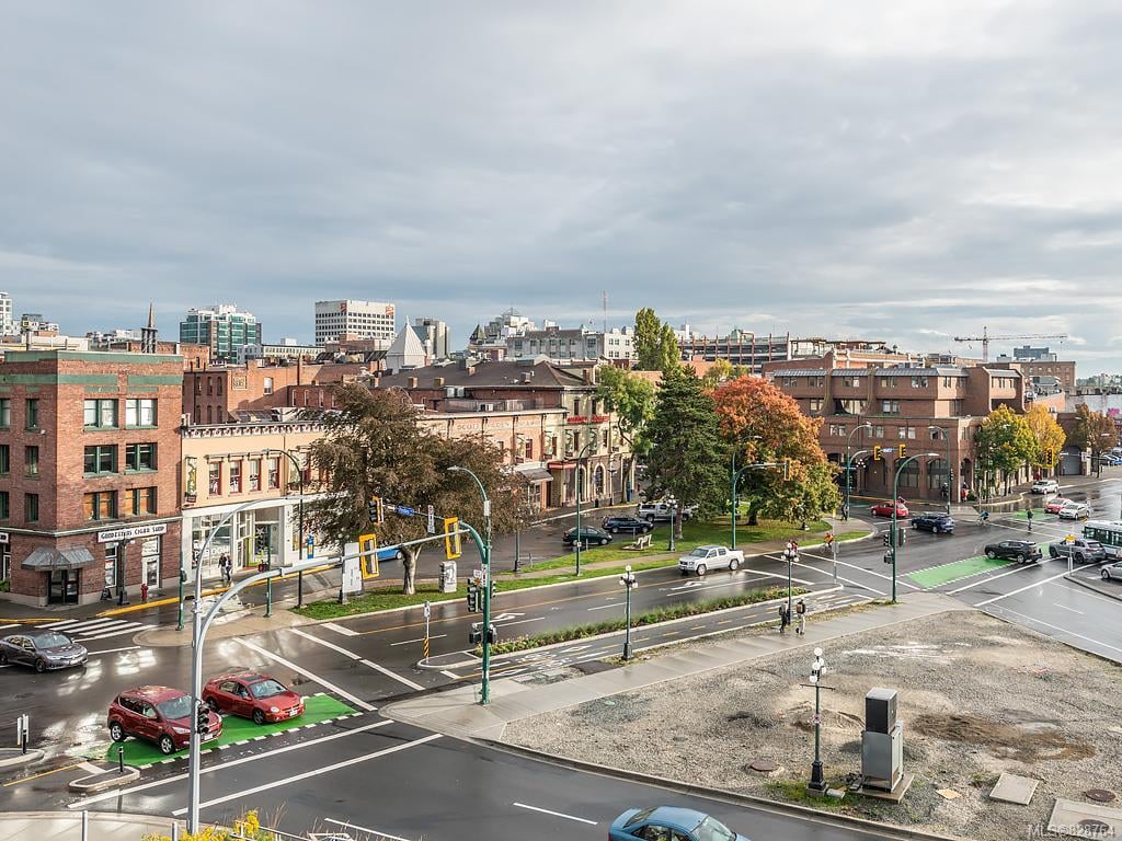 400-456 Pandora Ave