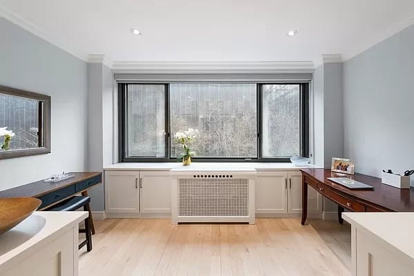 420 East 64th Street Unit: W5FG