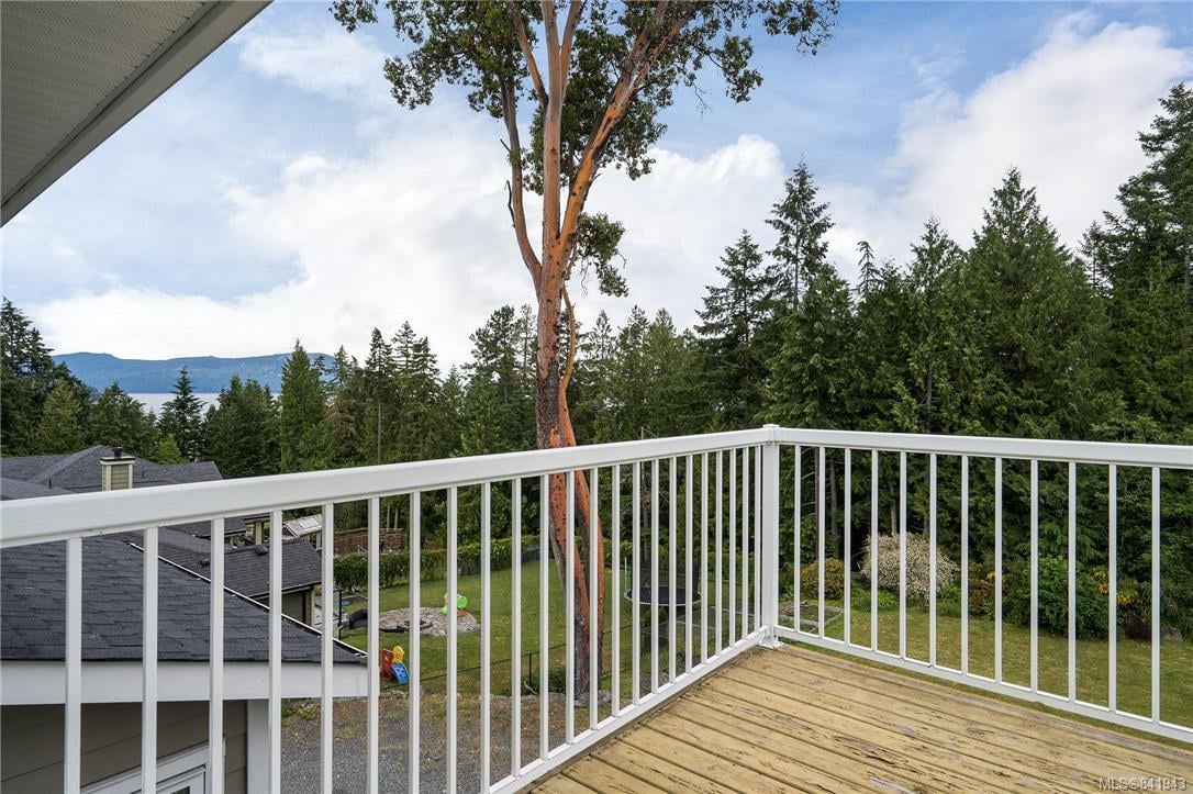 2346 Rozon Rd, Mill Bay