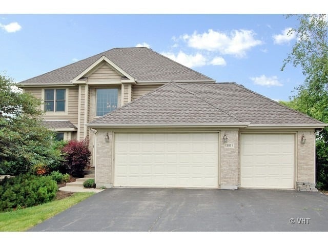11819 Heron Dr