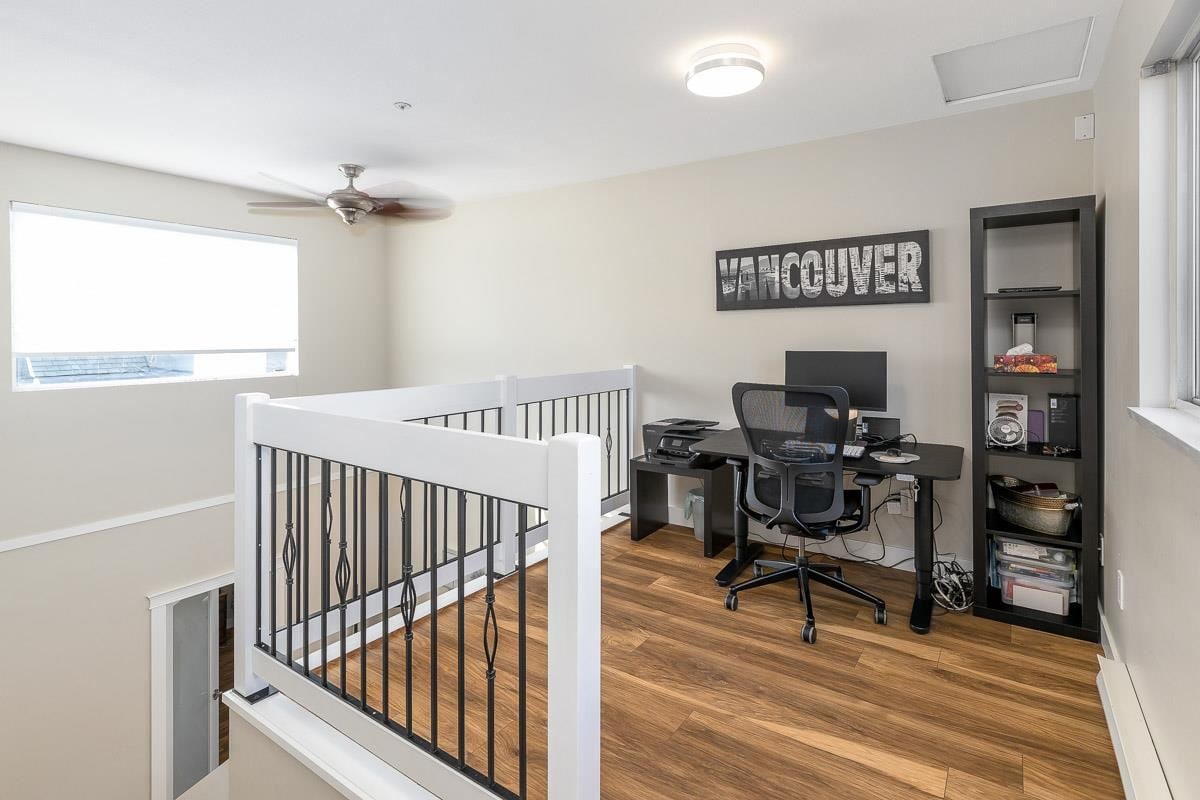 406-2285 Pitt River Rd
