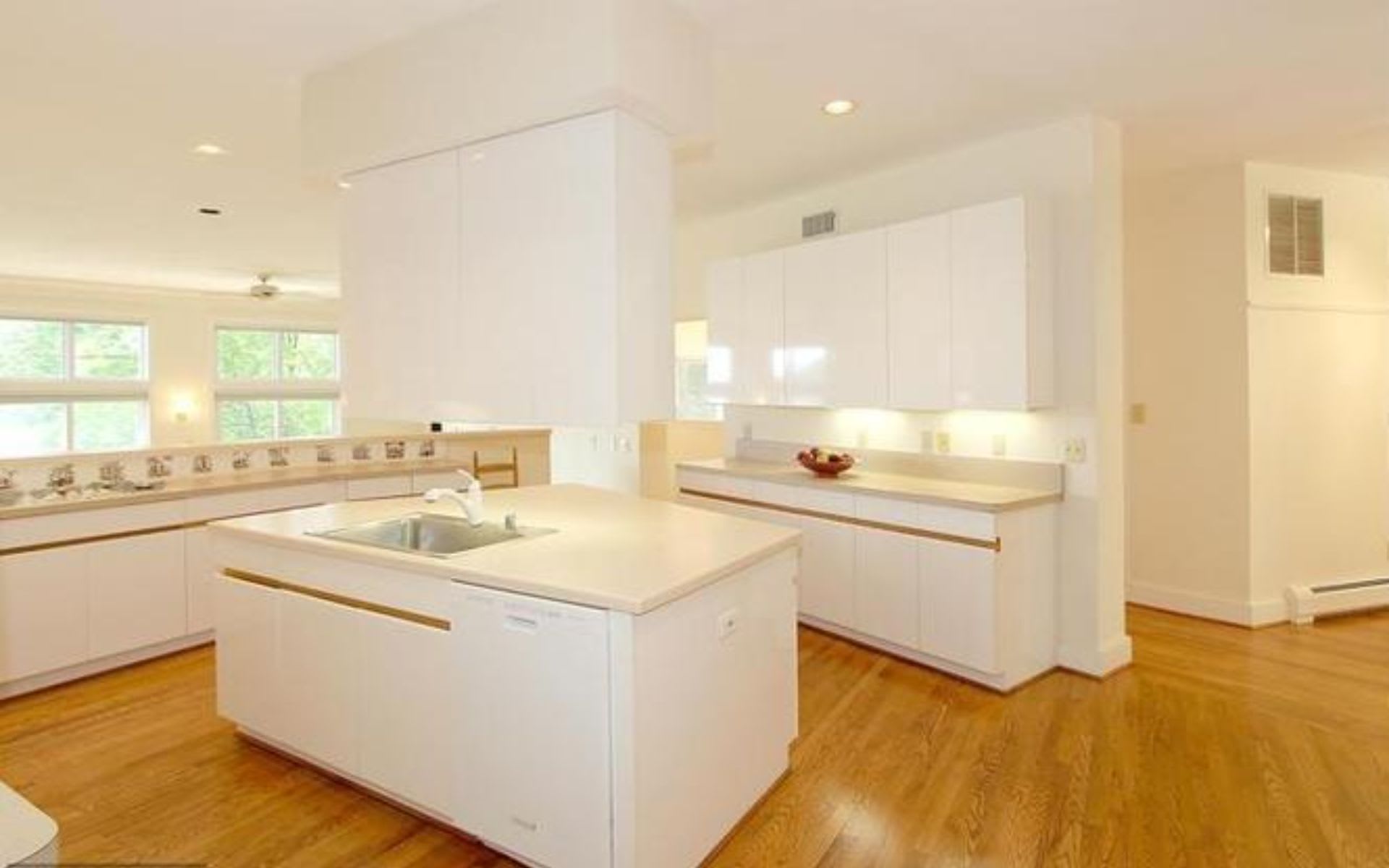 1621 St Giles Rd