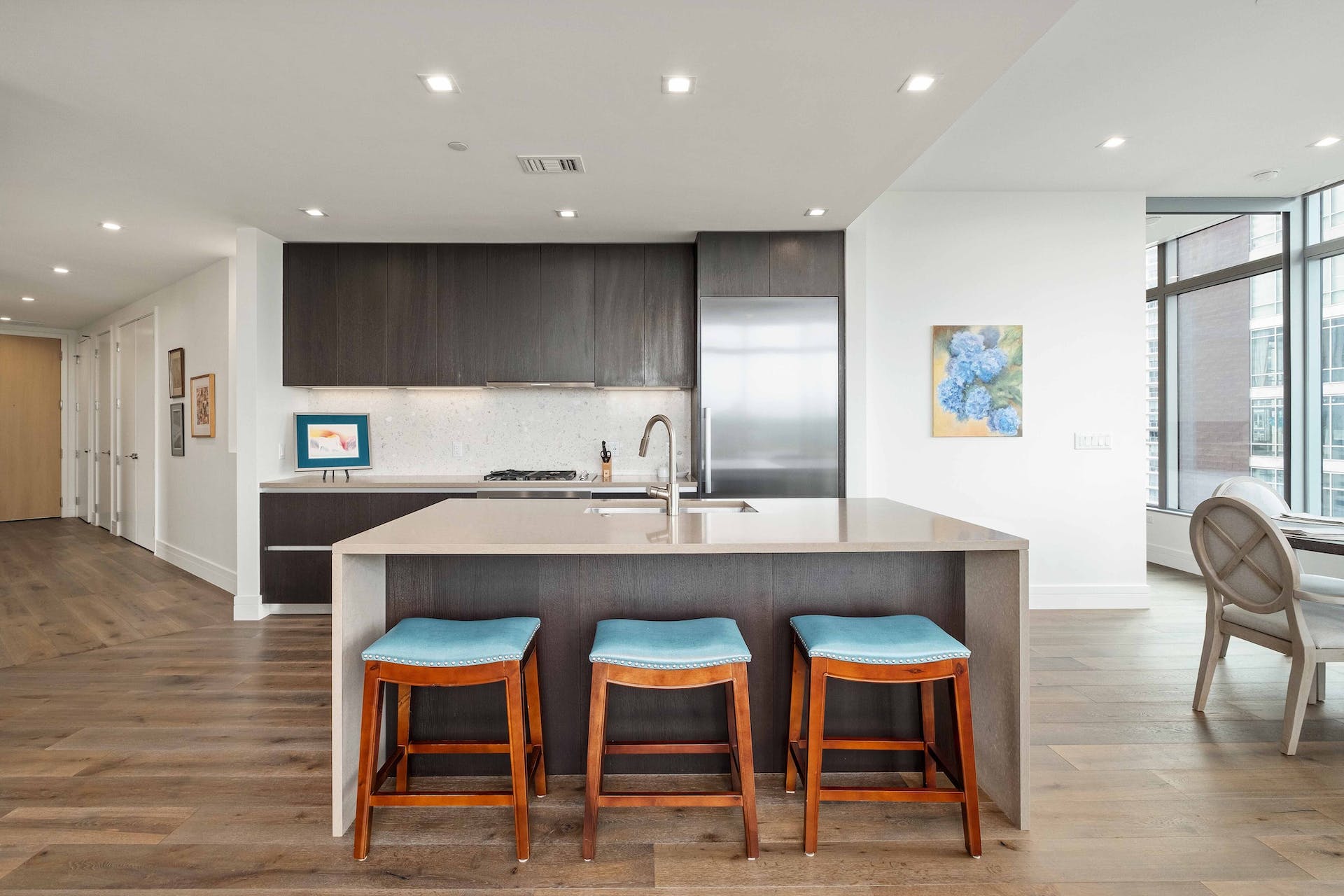 501 West Ave #1204