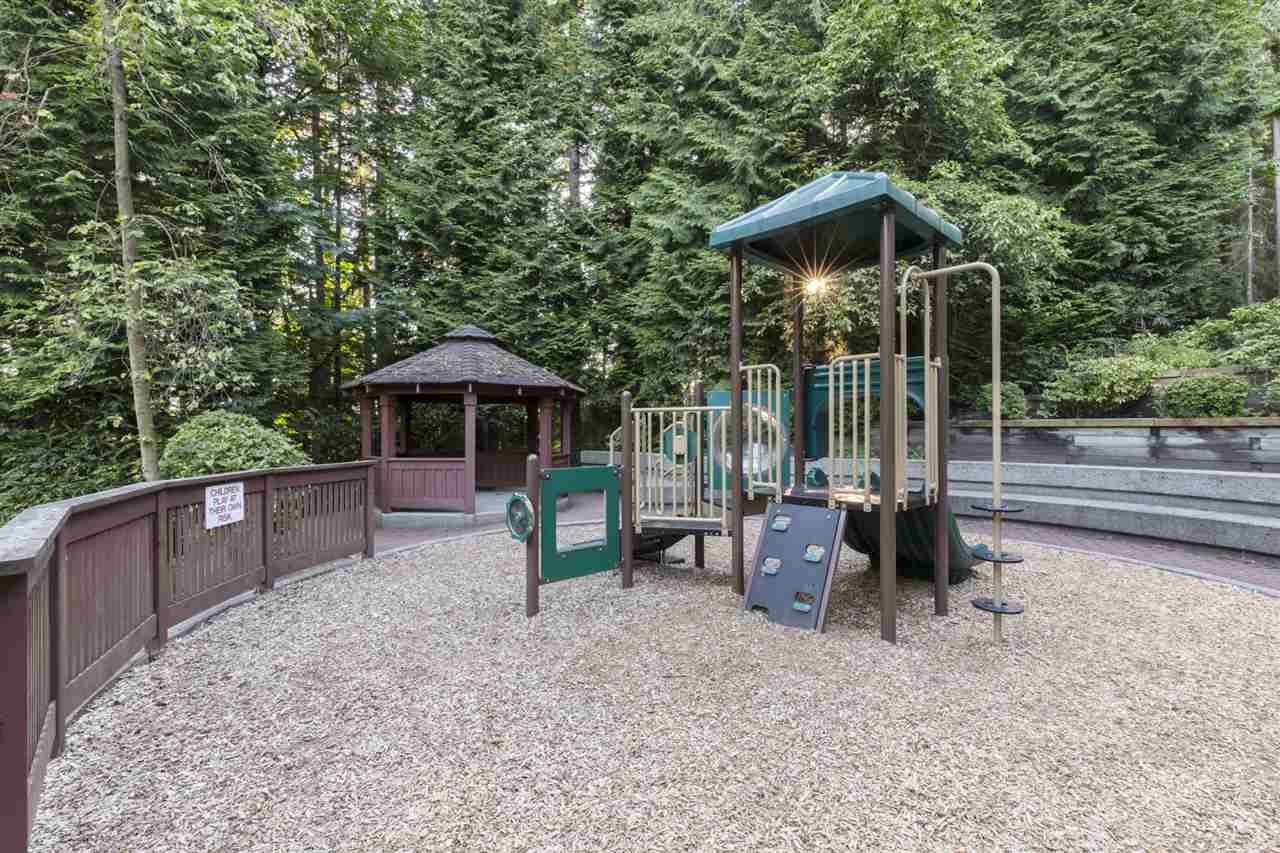 49-103 Parkside Dr