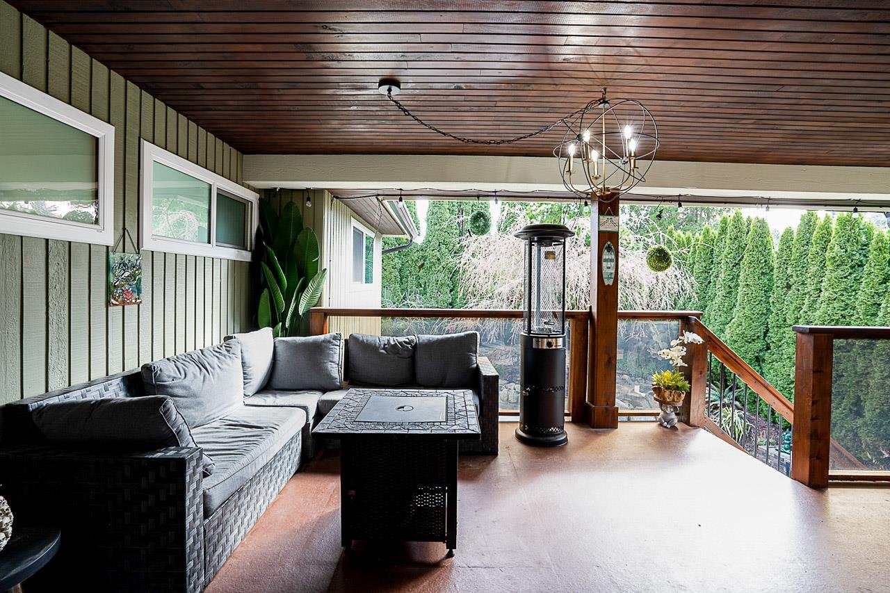 294 W Murphy Dr